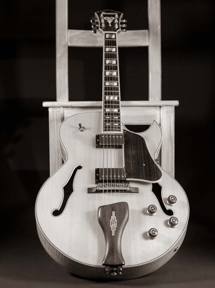 Studiofotografie - Jazzgitarre