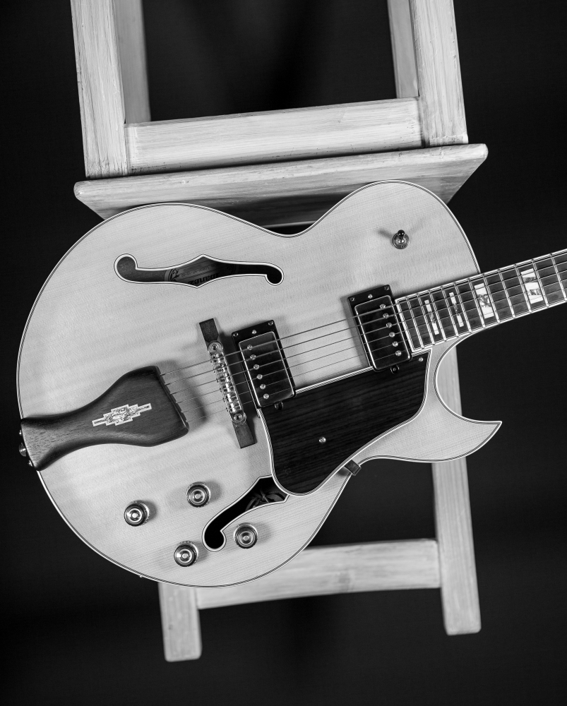 Studiofotografie - Jazzgitarre